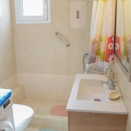 Limnia Tatil Evi Kondaraíni