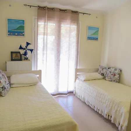 Tatil Evi Limnia