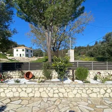Tatil Evi Limnia Kondaraíni