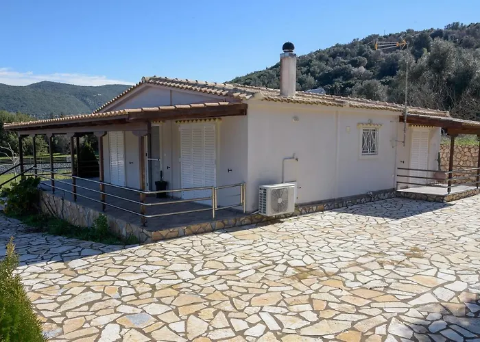 Limnia Ferienhaus Kondaraíni